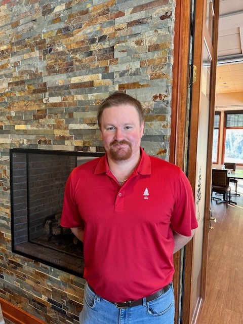 photo of  Aaron Hansen